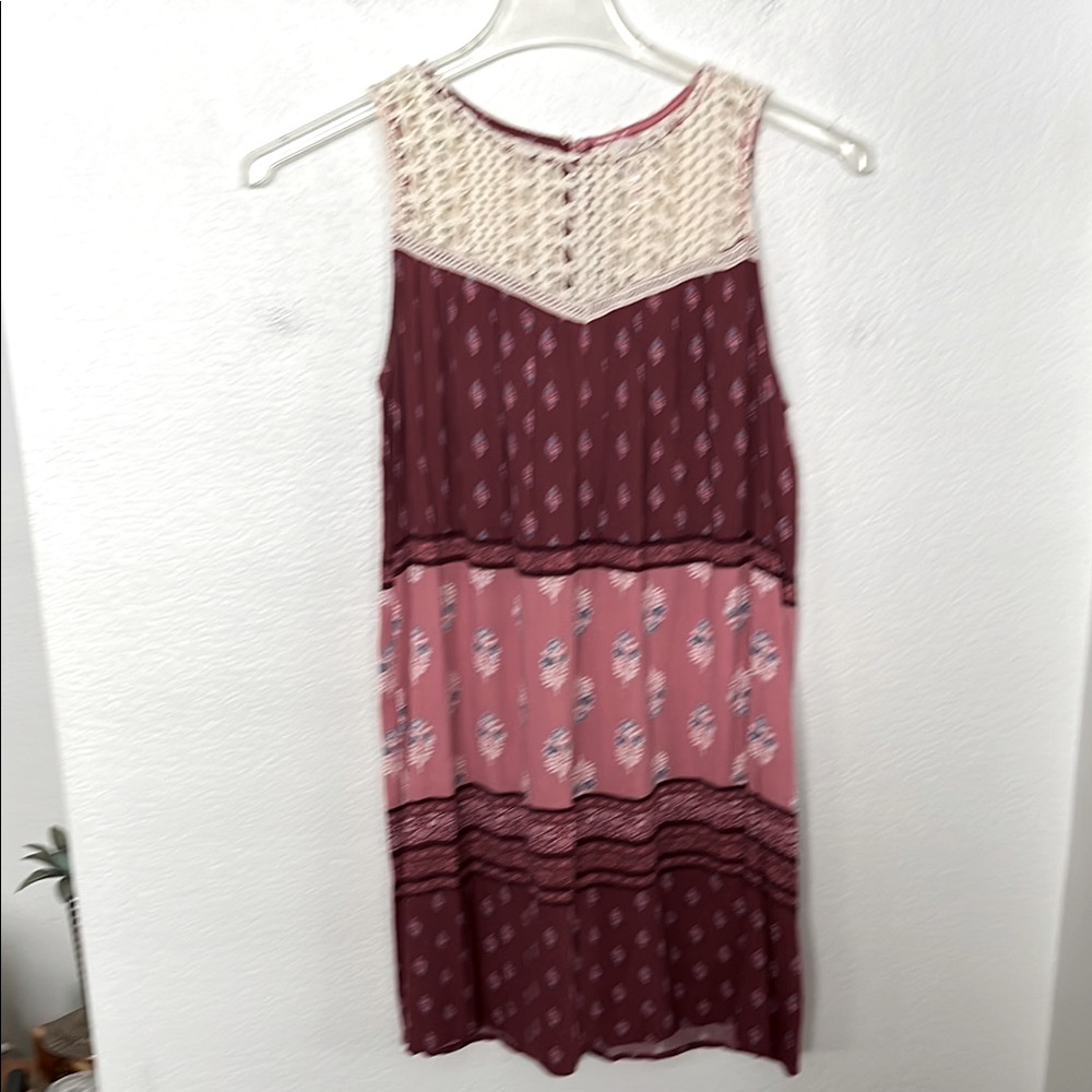 🌷CUTE MINI SUNDRESS BY XHILARATION SZ M LENGTH FROM TOP IS 31 NWOT EXCELLENT CON